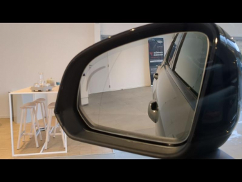 Photo 24 du bon plan VOLVO XC40 B3 163ch Plus DCT 7 occasion à 40900 €