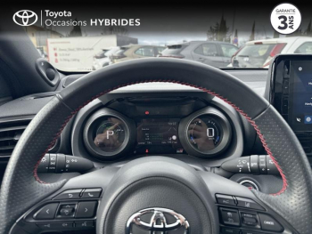 Photo 13 du bon plan TOYOTA Yaris 116h GR Sport 5p MY22 occasion à 22990 €