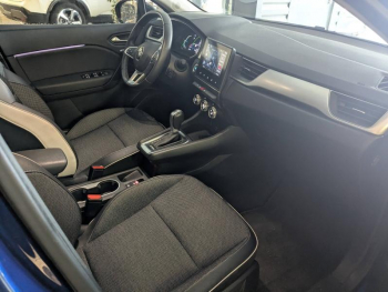 Photo 6 du bon plan RENAULT Captur 1.6 E-Tech hybride 145ch Intens -21 occasion à 17490 €