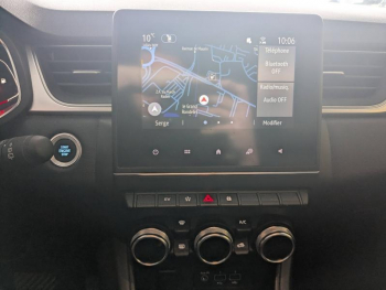 Photo 12 du bon plan RENAULT Captur 1.6 E-Tech hybride 145ch Intens -21 occasion à 17490 €