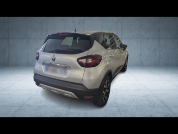 Photo 6 du bon plan RENAULT Captur 1.3 TCe 150ch FAP Intens EDC occasion à 13690 €