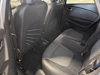 Photo 15 du bon plan RENAULT Captur 1.3 TCe 150ch FAP Intens EDC occasion à 13690 €