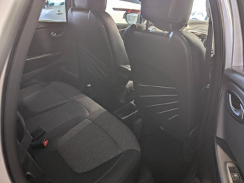 Photo 16 du bon plan RENAULT Captur 1.3 TCe 150ch FAP Intens EDC occasion à 13690 €