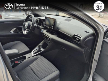 Photo 6 du bon plan TOYOTA Yaris 116h Design 5p MY22 occasion à 20890 €