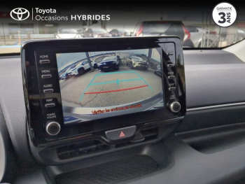 Photo 20 du bon plan TOYOTA Yaris 116h Design 5p MY22 occasion à 20890 €