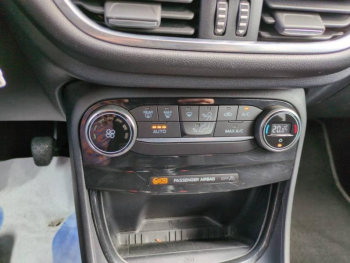 Photo 9 du bon plan FORD Puma 1.0 EcoBoost 125ch mHEV Titanium 6cv occasion à 13970 €