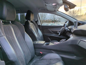 Photo 14 du bon plan PEUGEOT 3008 1.2 PureTech 130ch Crossway S&S EAT6 occasion à 11690 €