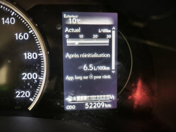 Photo 16 du bon plan LEXUS CT 200h Luxe SÃ©duction occasion à 19990 €