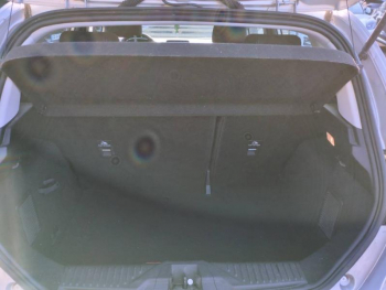 Photo 18 du bon plan FORD Fiesta 1.0 EcoBoost 95ch Titanium 5p occasion à 11970 €