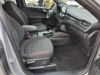 Photo 18 du bon plan FORD Kuga 2.5 Duratec 190ch FHEV E85 ST-Line Business BVA occasion à 27790 €