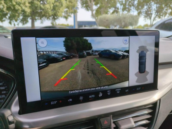 Photo 7 du bon plan FORD Focus 1.0 Flexifuel mHEV 125ch Titanium Design occasion à 19970 €