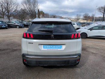Photo 8 du bon plan PEUGEOT 3008 1.6 BlueHDi 120ch Allure S&S occasion à 12790 €