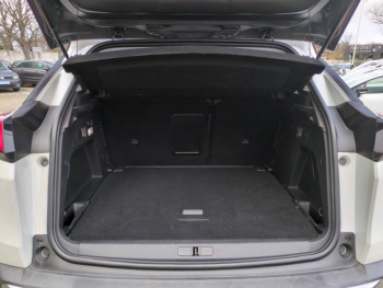 Photo 13 du bon plan PEUGEOT 3008 1.6 BlueHDi 120ch Allure S&S occasion à 12790 €