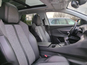 Photo 15 du bon plan PEUGEOT 3008 1.6 BlueHDi 120ch Allure S&S occasion à 12790 €