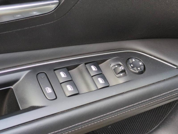 Photo 18 du bon plan PEUGEOT 3008 1.6 BlueHDi 120ch Allure S&S occasion à 12790 €