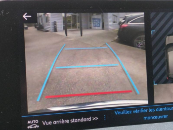 Photo 26 du bon plan PEUGEOT 3008 1.6 BlueHDi 120ch Allure S&S occasion à 12790 €