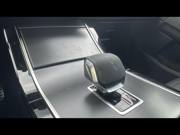 Photo 20 du bon plan LAND-ROVER Evoque 1.5 P270e PHEV 269ch Dynamic SE occasion à 66500 €