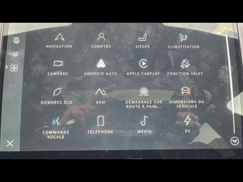 Photo 29 du bon plan LAND-ROVER Evoque 1.5 P270e PHEV 269ch Dynamic SE occasion à 66500 €