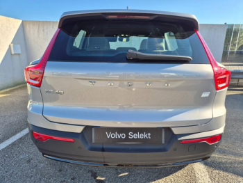 Photo 13 du bon plan VOLVO XC40 Recharge 231ch Start EDT occasion à 31890 €