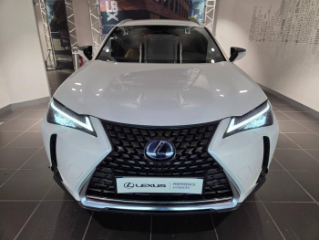 Photo 2 du bon plan LEXUS UX 250h 4WD Luxe Plus MY22 occasion à 26490 €