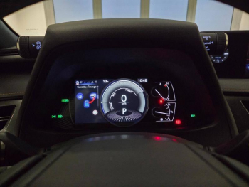 Photo 5 du bon plan LEXUS UX 250h 4WD Luxe Plus MY22 occasion à 26490 €