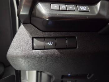 Photo 10 du bon plan LEXUS UX 250h 4WD Luxe Plus MY22 occasion à 26490 €