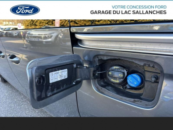 Photo 20 du bon plan FORD Tourneo Connect 2.0 EcoBlue 122ch Titanium occasion à 24990 €