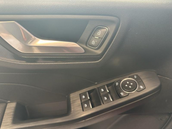 Photo 15 du bon plan FORD Kuga 2.5 Duratec 190ch FHEV E85 ST-Line BVA occasion à 22680 €