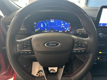 Photo 18 du bon plan FORD Kuga 2.5 Duratec 190ch FHEV E85 ST-Line BVA occasion à 22680 €