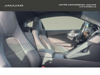 Photo 14 du bon plan JAGUAR F-Type Coupe 3.0 V6 340ch BVA8 occasion à 47990 €