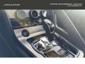 Photo 17 du bon plan JAGUAR F-Type Coupe 3.0 V6 340ch BVA8 occasion à 47990 €
