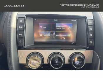 Photo 18 du bon plan JAGUAR F-Type Coupe 3.0 V6 340ch BVA8 occasion à 47990 €