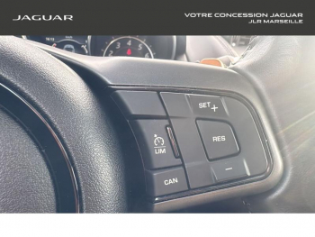 Photo 22 du bon plan JAGUAR F-Type Coupe 3.0 V6 340ch BVA8 occasion à 47990 €