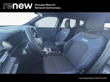 Photo 11 du bon plan DACIA Duster 1.6 hybrid 140ch Journey occasion à 23900 €