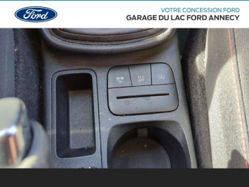 Photo 21 du bon plan FORD Fiesta 1.0 Flexifuel 95ch ST-Line 5p occasion à 15990 €