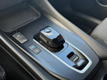 Photo 15 du bon plan NISSAN Qashqai e-POWER 190ch N-Connecta 2022 occasion à 23990 €