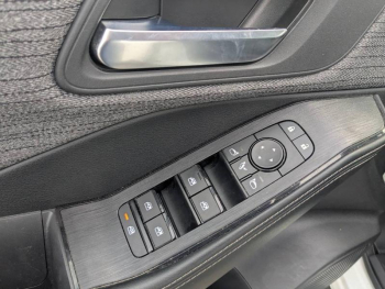 Photo 9 du bon plan NISSAN X-Trail e-4orce 213ch N-Connecta 7 places occasion à 32990 €