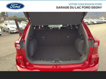 Photo 12 du bon plan FORD Kuga 2.5 Duratec 180ch Hybrid FlexiFuel ST-Line X Powershift occasion à 31980 €