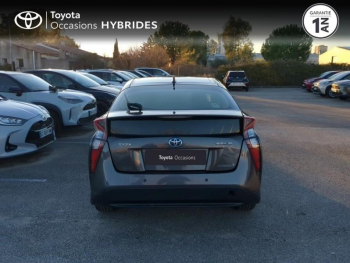 Photo 4 du bon plan TOYOTA Prius 122h Lounge occasion à 15990 €
