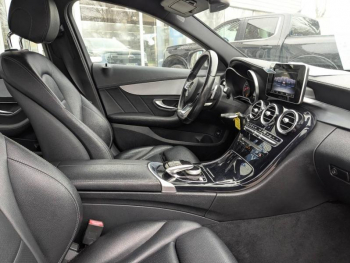 Photo 6 du bon plan MERCEDES-BENZ Classe C 220 d Sportline 7G-Tronic Plus occasion à 21989 €