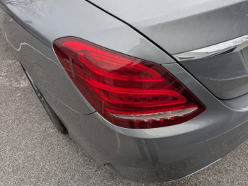 Photo 10 du bon plan MERCEDES-BENZ Classe C 220 d Sportline 7G-Tronic Plus occasion à 21989 €