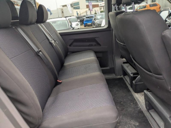Photo 10 du bon plan VOLKSWAGEN Transporter Fg VUL 2.8T L2H1 2.0 TDI 198ch ProCab Business Line DSG7 occasion à 32980 €
