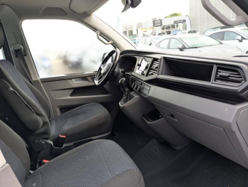 Photo 12 du bon plan VOLKSWAGEN Transporter Fg VUL 2.8T L2H1 2.0 TDI 198ch ProCab Business Line DSG7 occasion à 32980 €