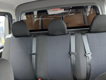 Photo 14 du bon plan VOLKSWAGEN Transporter Fg VUL 2.8T L2H1 2.0 TDI 198ch ProCab Business Line DSG7 occasion à 32980 €