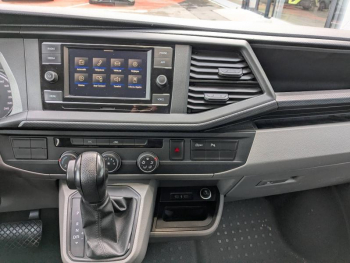 Photo 15 du bon plan VOLKSWAGEN Transporter Fg VUL 2.8T L2H1 2.0 TDI 198ch ProCab Business Line DSG7 occasion à 32980 €