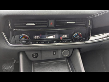 Photo 20 du bon plan NISSAN Qashqai e-POWER 190ch N-Connecta occasion à 27990 €