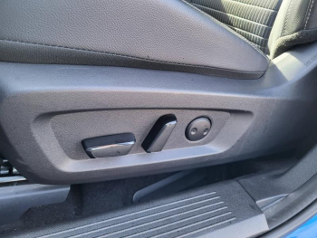 Photo 15 du bon plan NISSAN Qashqai e-POWER 190ch Tekna occasion à 28990 €