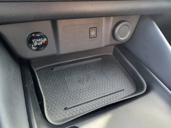 Photo 16 du bon plan NISSAN Qashqai e-POWER 190ch Tekna occasion à 28990 €