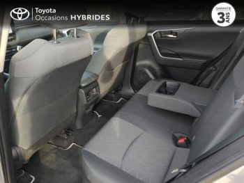 Photo 12 du bon plan TOYOTA RAV4 2.5 Hybride 218ch Dynamic 2WD MY23 occasion à 35490 €