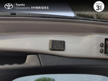 Photo 20 du bon plan TOYOTA RAV4 2.5 Hybride 218ch Dynamic 2WD MY23 occasion à 35490 €